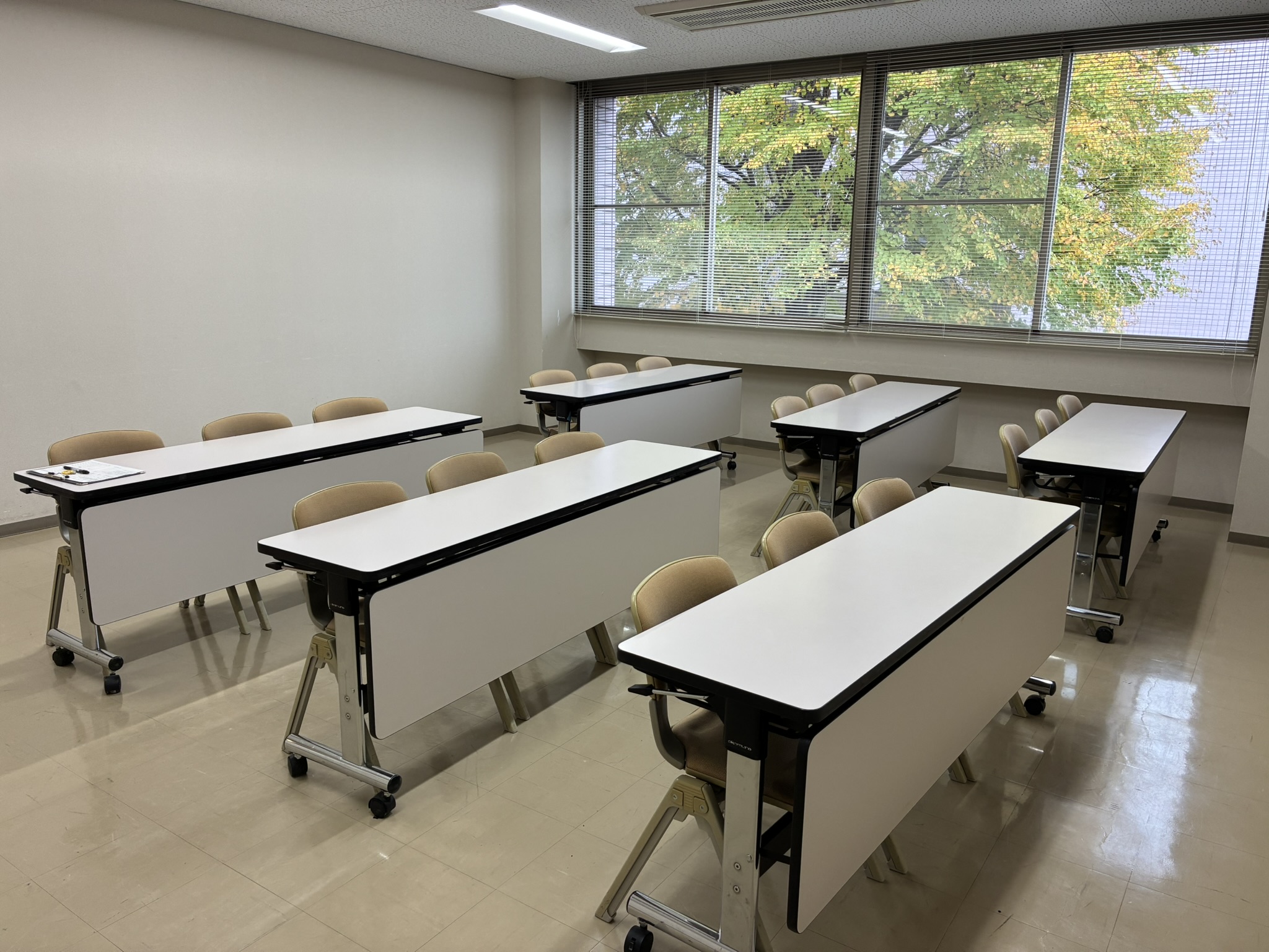 研修室の室内①